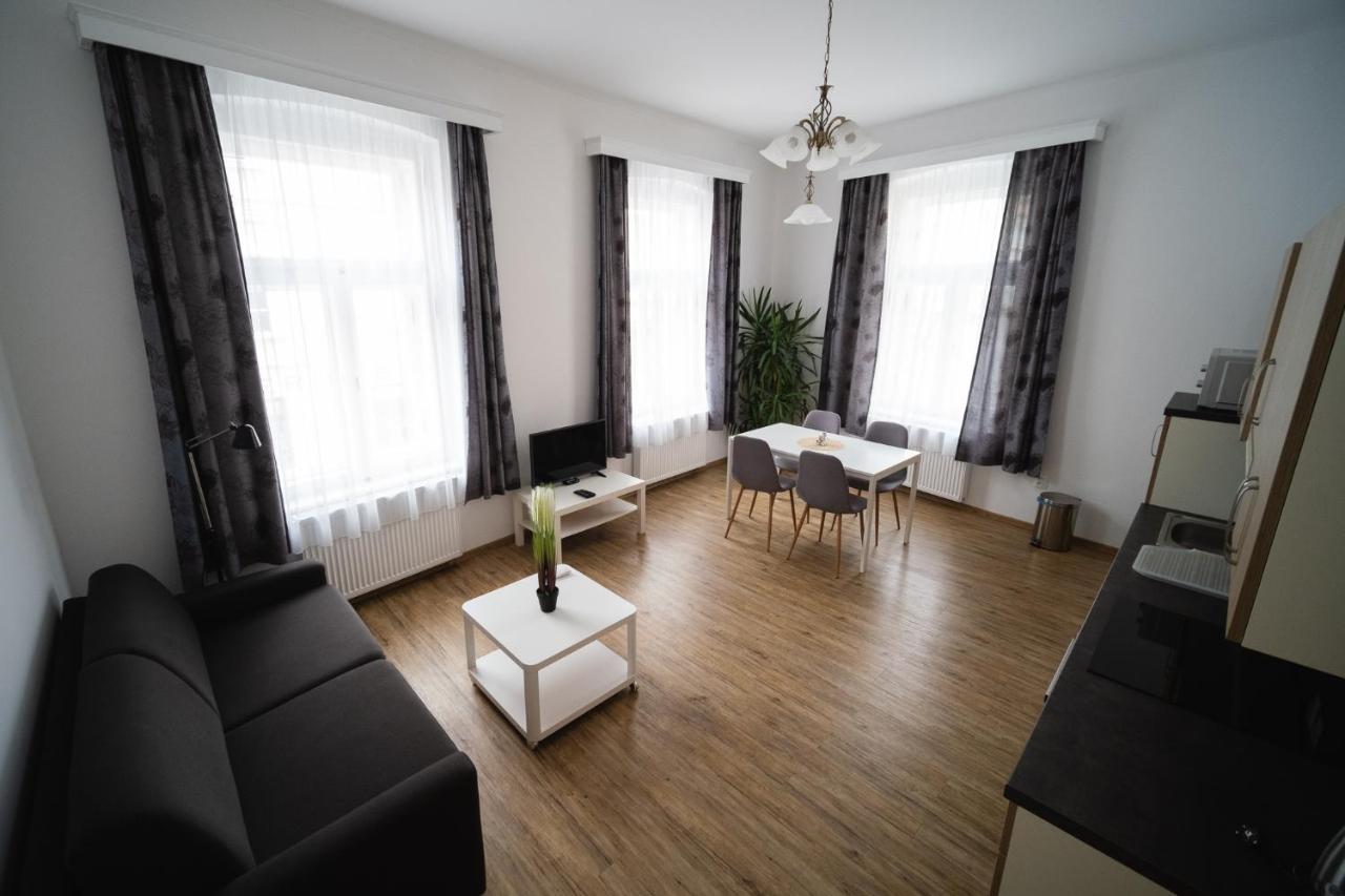 Apartmany 21 เชบอนย์ ภายนอก รูปภาพ