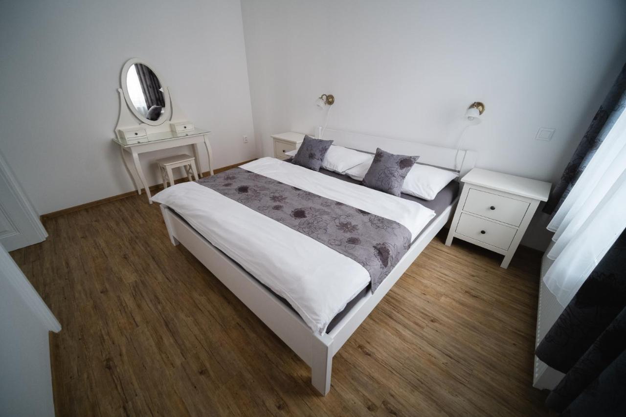 Apartmany 21 เชบอนย์ ภายนอก รูปภาพ