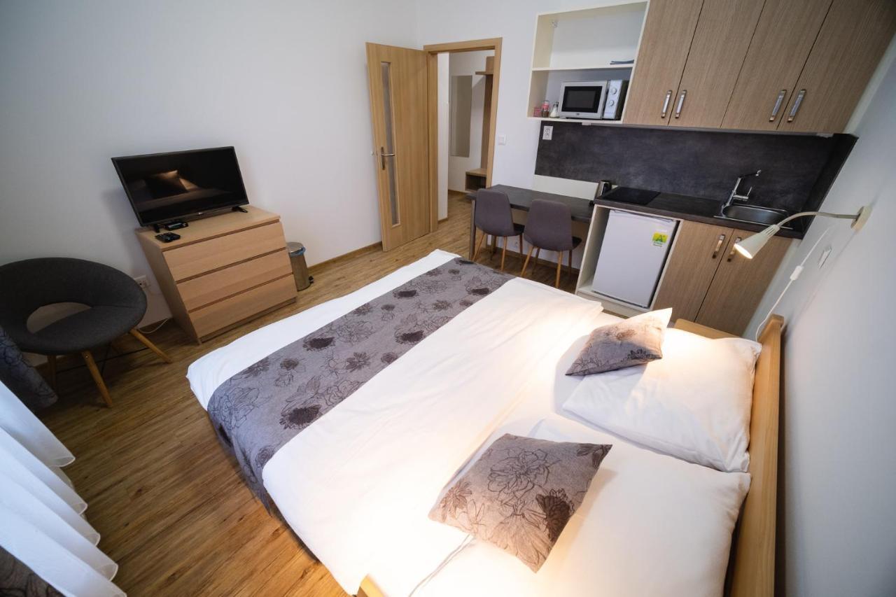 Apartmany 21 เชบอนย์ ภายนอก รูปภาพ